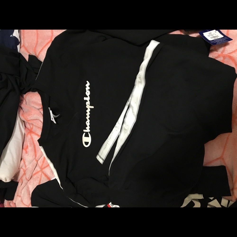 Champions XLARGE 55$ .... (510)-837-4419
